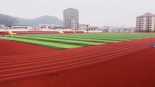 學(xué)校球場跑道